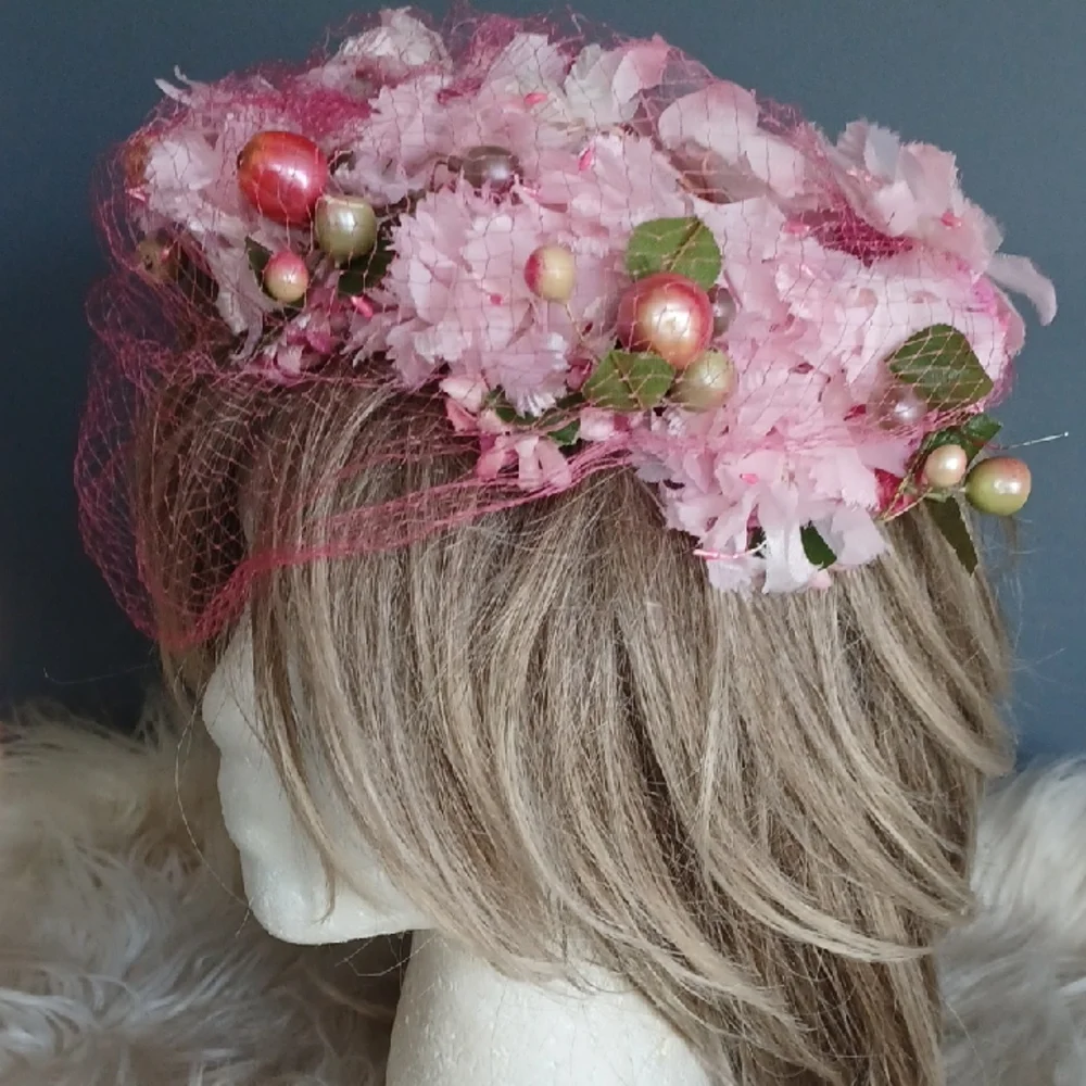 Vintage Gorgeous Fascinator /Toque